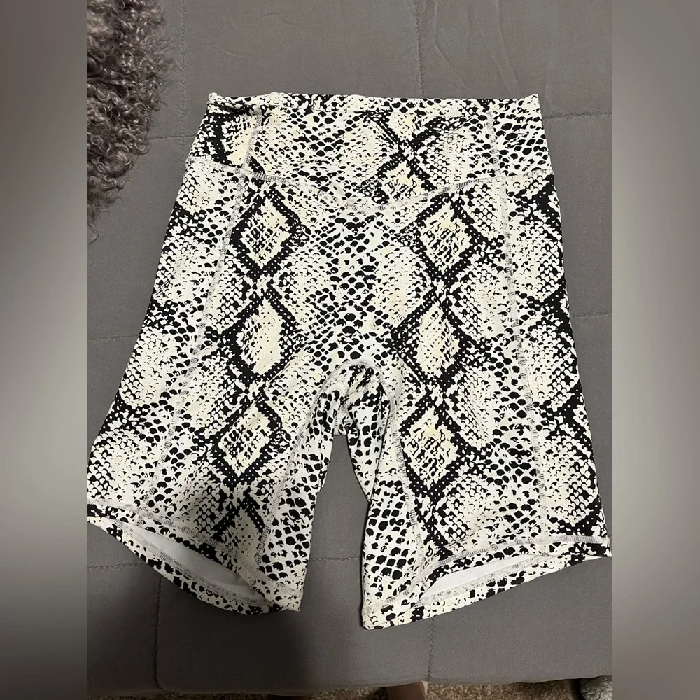 The Rider Short Ascend - Python - Picture 2 of 3